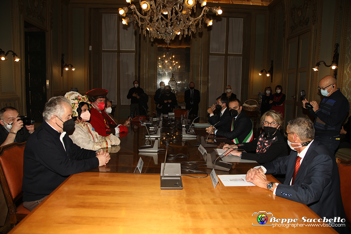 VBS_0740 - Investitura Ufficiale di Gianduja e presentazione Giacometta.jpg